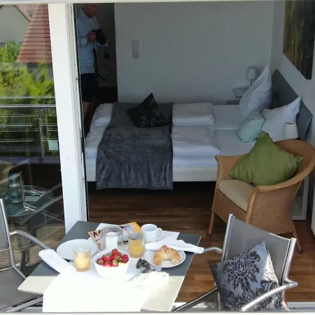 Der Loewen Apartment