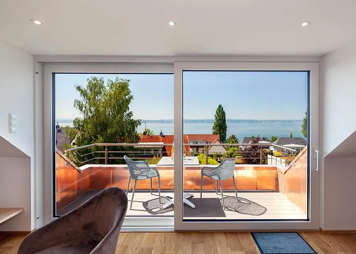 Der Loewen アパート ハーグナウ